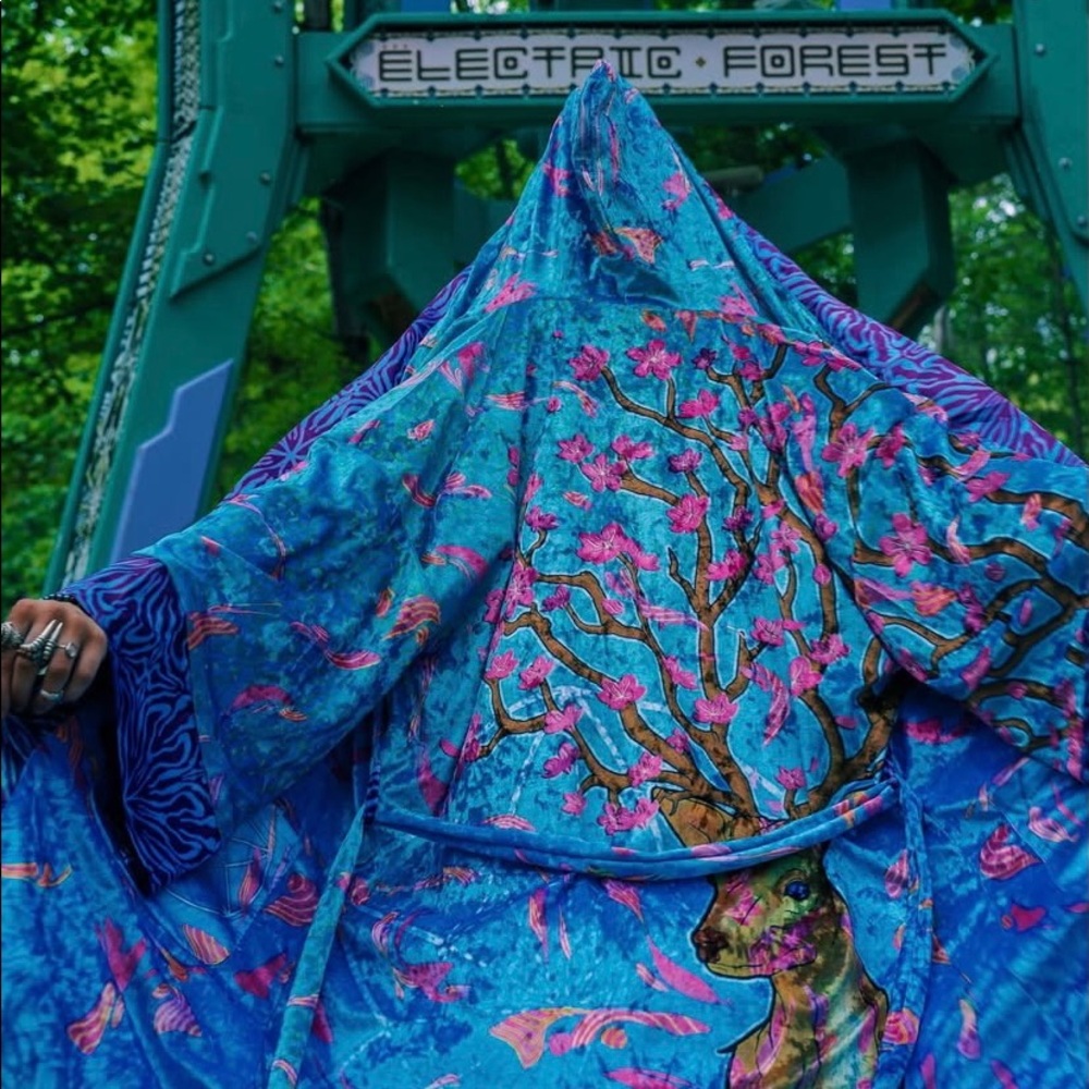 ISO Mi Kulture Forest Rave Robe - Disco Deer - Picture 2 of 3